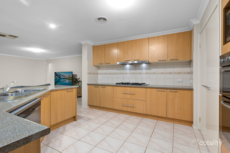 Property photo of 6 Serrata Street Cranbourne West VIC 3977