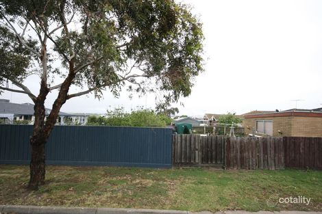 16 Buckington St, St Albans Park, VIC 3219