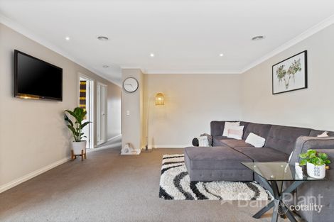 Property photo of 14 Oscar Drive Sebastopol VIC 3356