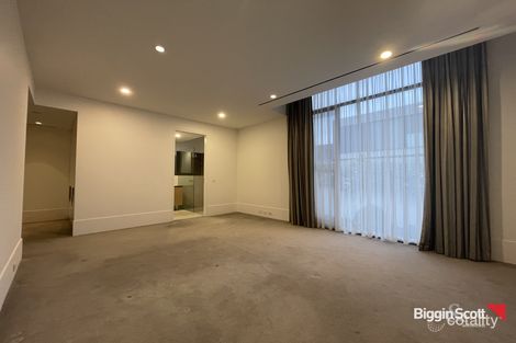 Property photo of 9 Holly Lane Kew VIC 3101