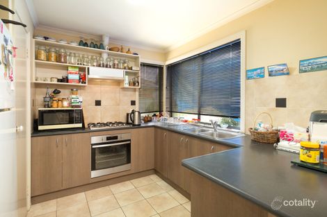 Property photo of 15 Hamilton Place West Wodonga VIC 3690