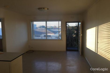 Property photo of 8/214 Biggs Street St Albans VIC 3021