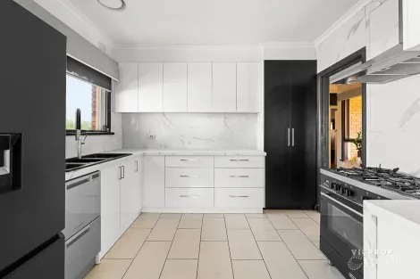 Property photo of 80 Thea Grove Doncaster East VIC 3109