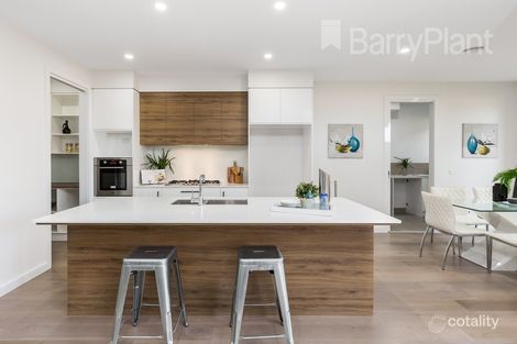 Property photo of 2/24 Mummery Street Mount Waverley VIC 3149