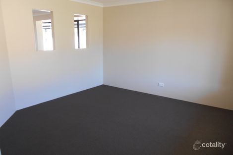 Property photo of 37 Whatman Way Withers WA 6230