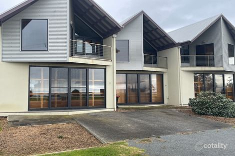 Property photo of 1/10 Bay Street Port Albert VIC 3971