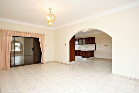 Property photo of 150 Kalang Road Edensor Park NSW 2176
