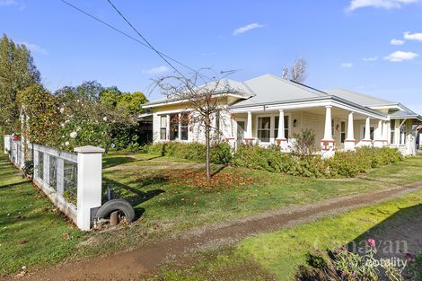 Property photo of 8 Logan Street Mansfield VIC 3722