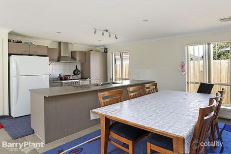 Property photo of 11 Swallow Crescent Norlane VIC 3214