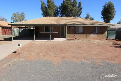 35 Strickland Dr, Millars Well, WA 6714