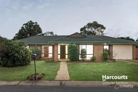 64 Argyll Cct, Melton West, VIC 3337