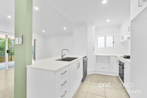 Property photo of 2/41 Paradise Beach Road Sanctuary Point NSW 2540