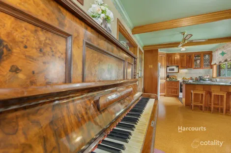 Property photo of 10 Seabreeze Avenue Penguin TAS 7316