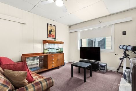 Property photo of 18 Hall Street Fairfield VIC 3078