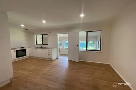 Property photo of 38 Beveridge Crescent Dubbo NSW 2830