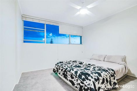 Property photo of 31/30 Watson Esplanade Surfers Paradise QLD 4217