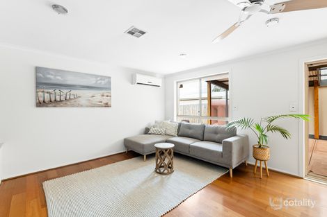Property photo of 22 Grevillea Crescent Hoppers Crossing VIC 3029
