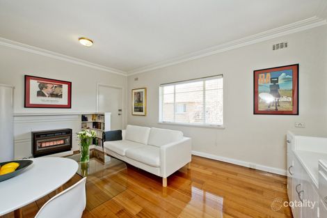 Property photo of 10/61 Maltravers Road Ivanhoe East VIC 3079