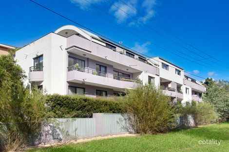 Property photo of 10/36 Clarence Avenue Dee Why NSW 2099