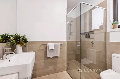 Property photo of 72 Lechte Road Mount Waverley VIC 3149