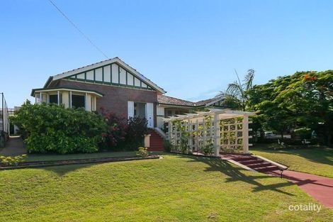 Property photo of 249 Bay Terrace Wynnum QLD 4178