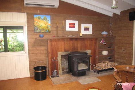 Property photo of 25 Warnock Street Maldon VIC 3463