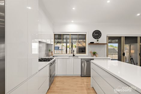 Property photo of 34 North Hidden Valley Circuit Beaconsfield VIC 3807