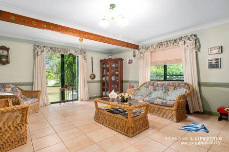 Property photo of 32-34 Seeana Court Ningi QLD 4511
