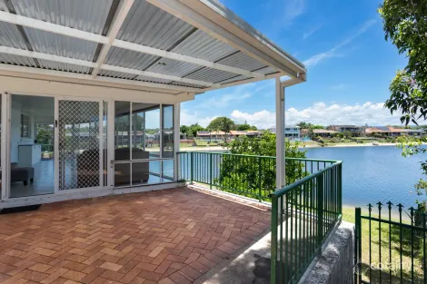 43 Pintail Cres, Burleigh Waters, QLD 4220
