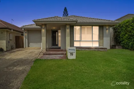 19 Severn Cres, North Lakes, QLD 4509
