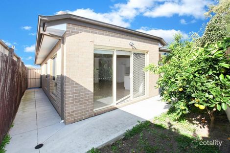 Property photo of 2/158 Greenvale Drive Greenvale VIC 3059