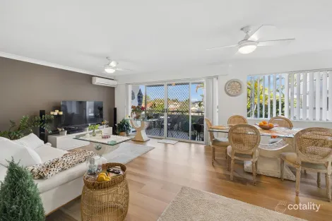 10/65 Bayview St, Runaway Bay, QLD 4216