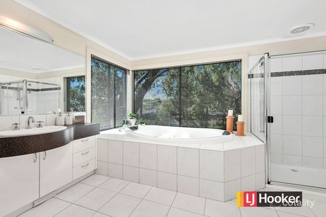 50-52 Woodland Heath Dr, Inverloch, VIC 3996
