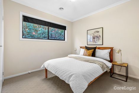 Property photo of 21 Cronulla Way Taylors Hill VIC 3037