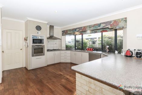 7 Cockatoo Ch, Bennett Springs, WA 6063