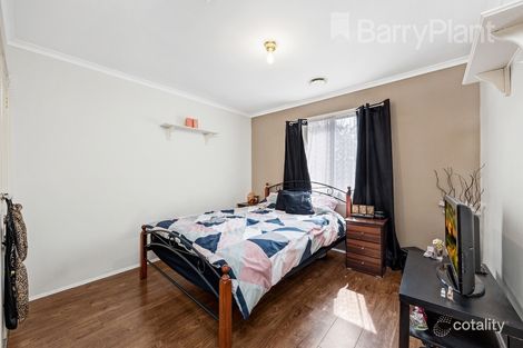Property photo of 4 Beverstone Place Werribee VIC 3030