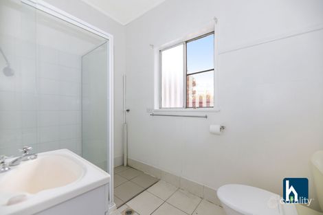 Property photo of 2/13-15 Wentworth Street Gunnedah NSW 2380