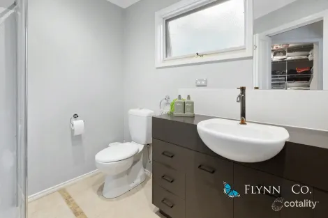 Property photo of 24 Avalon Drive Rosebud VIC 3939