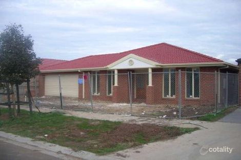 Property photo of 9 Illawarra Circuit Taylors Hill VIC 3037