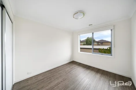 Property photo of 22 Brightside Walk Westmeadows VIC 3049