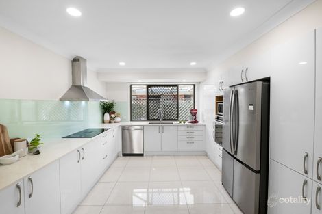 5 Nyleeta Ct, Carindale, QLD 4152