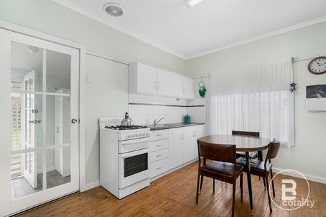 56 Birdwood Ave, Sebastopol, VIC 3356