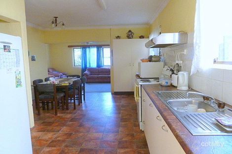 Property photo of 15 Fernlea Avenue Scarborough QLD 4020