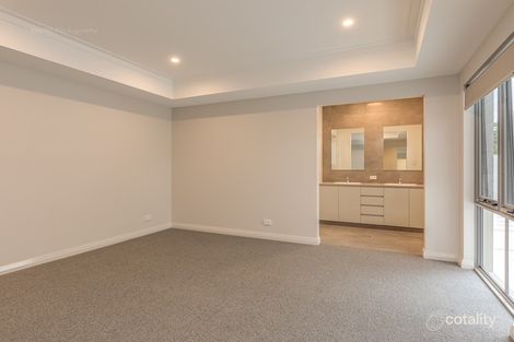 Property photo of 43 Troy Terrace Daglish WA 6008