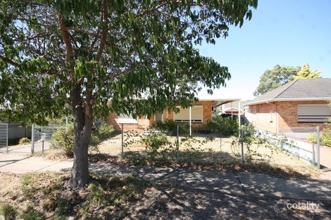 11 York Ave, Clovelly Park, SA 5042