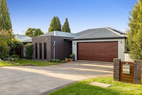 9 Pugh St, Middle Ridge, QLD 4350