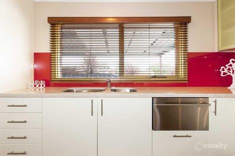 Property photo of 5 Hakea Street Ararat VIC 3377