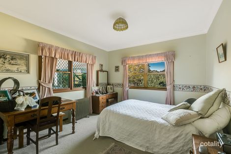 Property photo of 10 Pendoma Drive Hodgson Vale QLD 4352