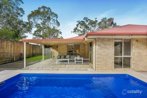 Property photo of 33 Fairway Drive Redland Bay QLD 4165