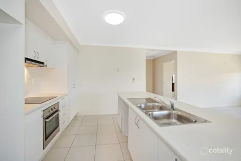 61 Shoalmarra Dr, Mount Low, QLD 4818